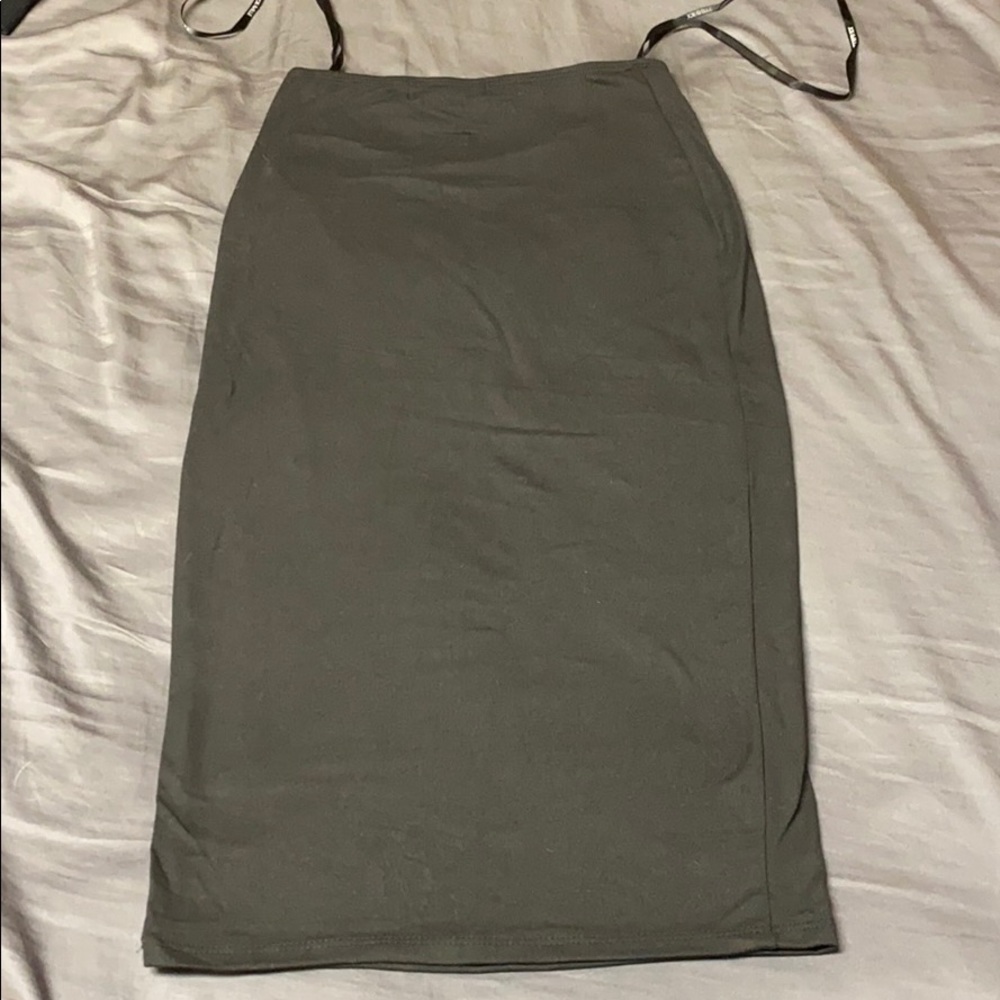 Black pencil skirt